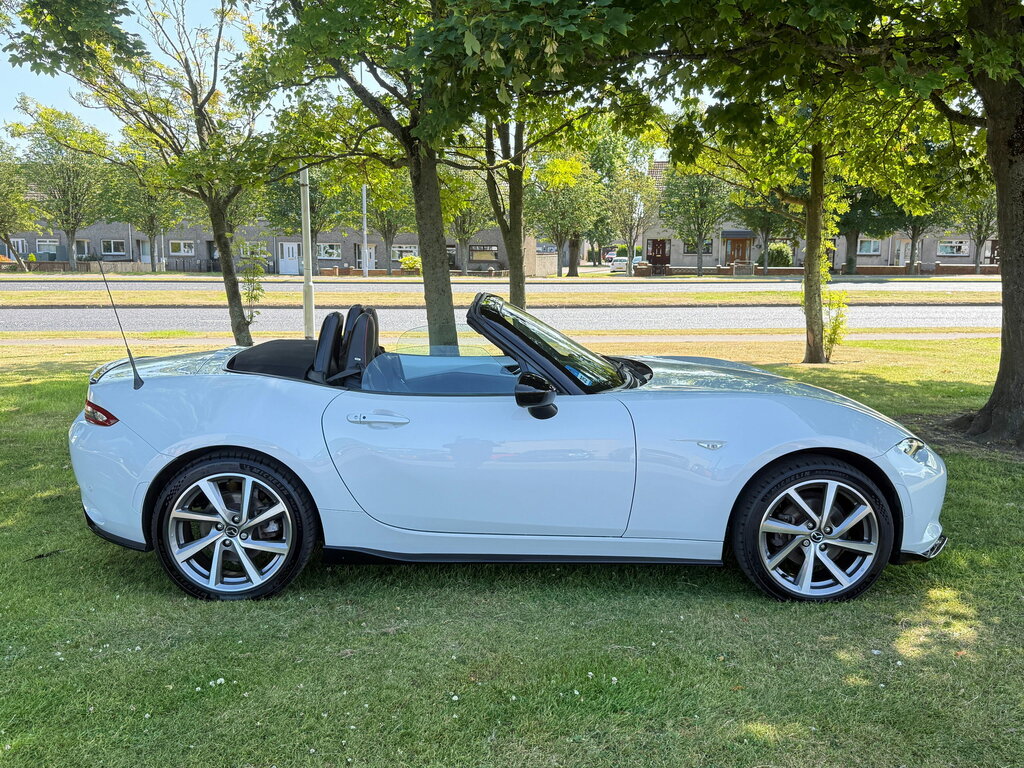 Mazda MX-5 2.0 Skyactiv-g Sport Recaro Convertible VE16XJT Silver #2