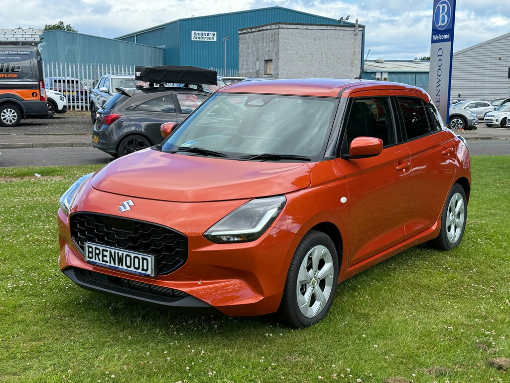 Suzuki Swift 1.2 Mhev Motion Hatchback Hybrid Cvt Eu Orange #3