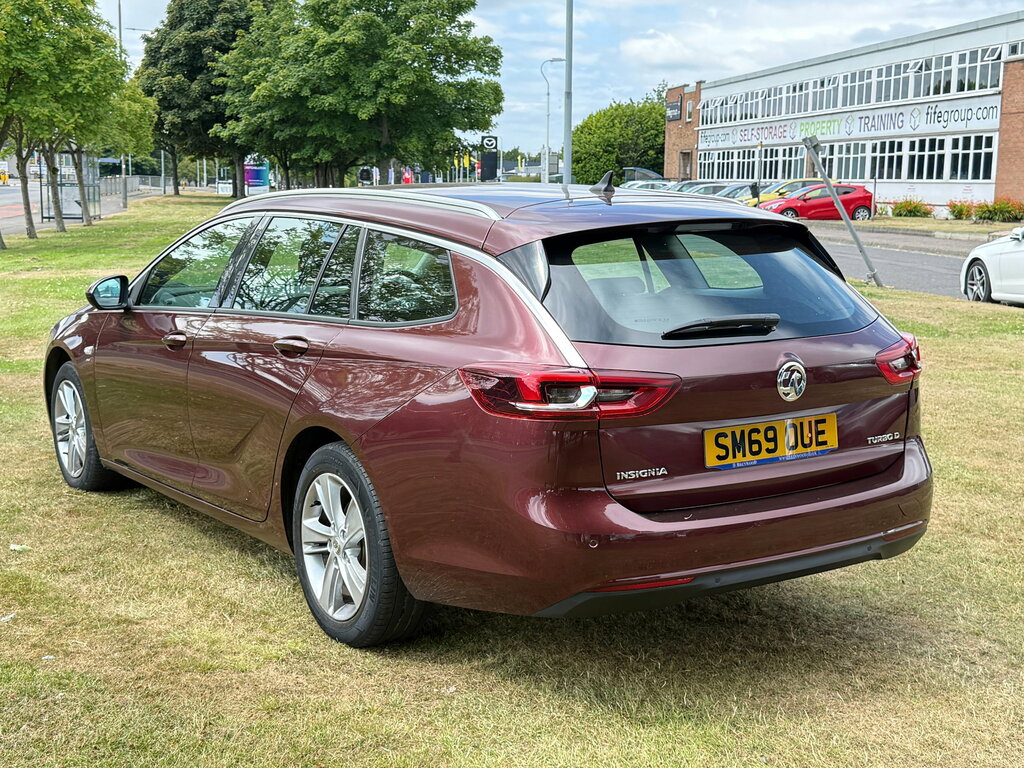 Vauxhall Insignia 1.6 Turbo D Blueinjection Sri Nav Sports Tourer Red #4