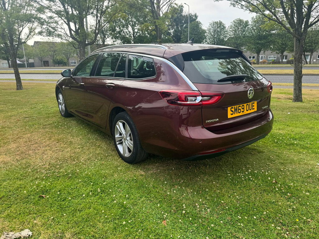 Vauxhall Insignia 1.6 Turbo D Blueinjection Sri Nav Sports Tourer Red #3