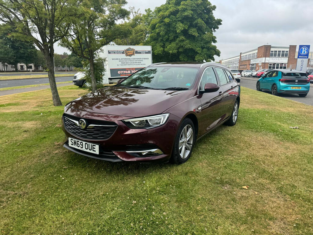 Vauxhall Insignia 1.6 Turbo D Blueinjection Sri Nav Sports Tourer Red #2
