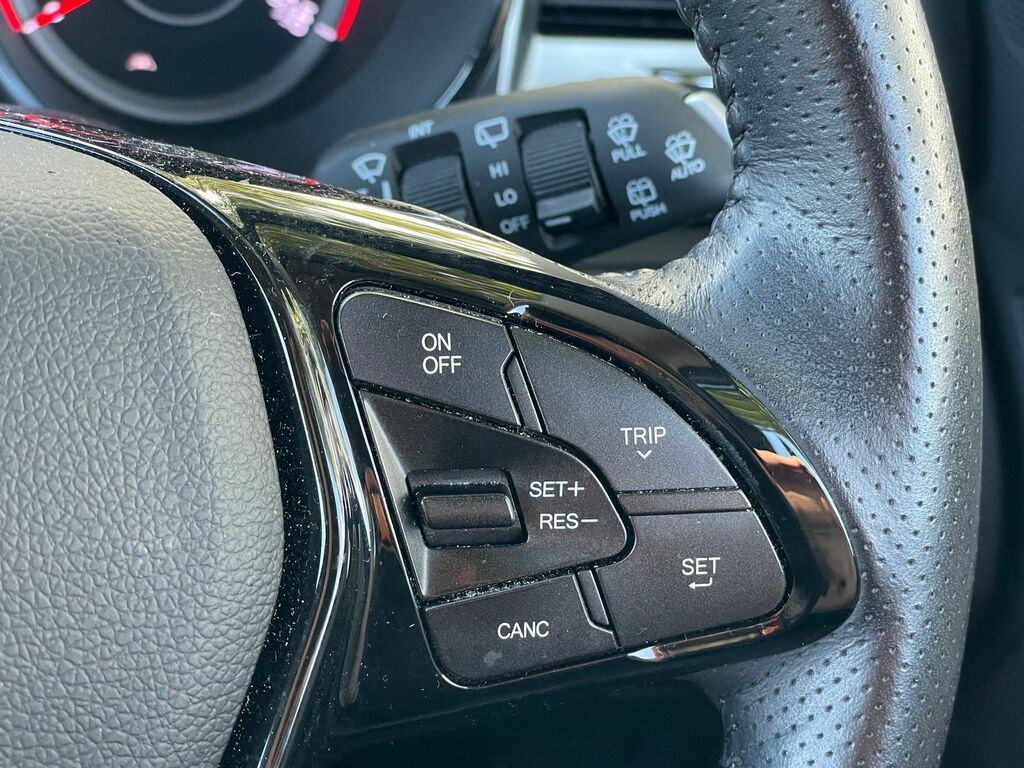 SsangYong Tivoli Hatchback Blue #24