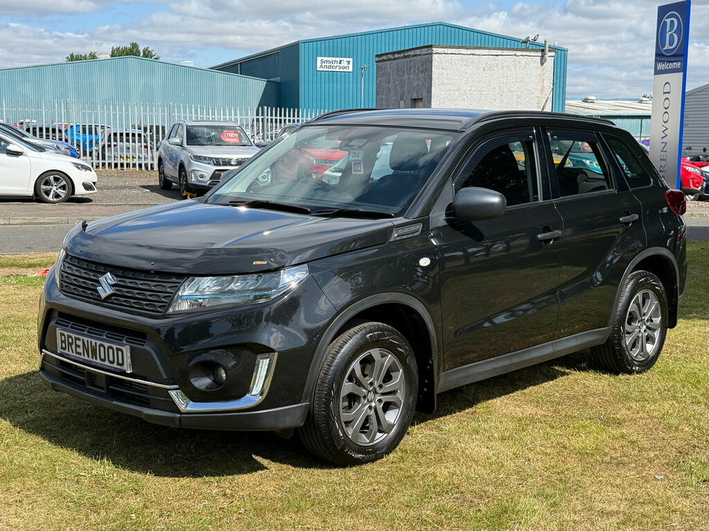 Suzuki Vitara 1.4 Boosterjet Mhev Go Suv Hybrid Manua Black #3