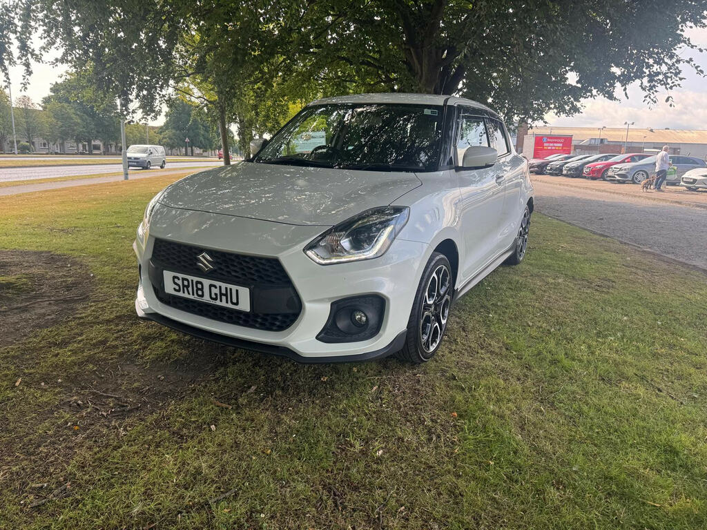 Suzuki Swift 1.4 Boosterjet Sport Hatchback E White #2