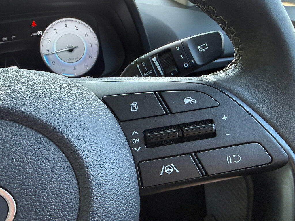 Hyundai Bayon Premium Grey #21