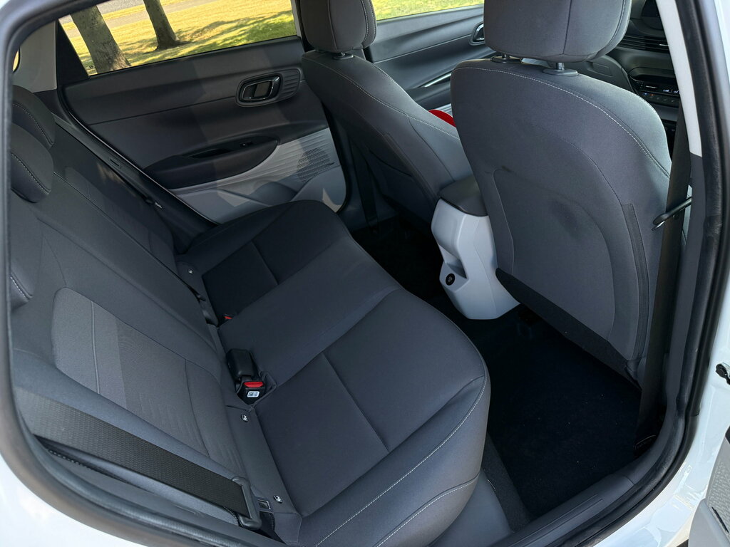 Hyundai Bayon Premium Grey #13