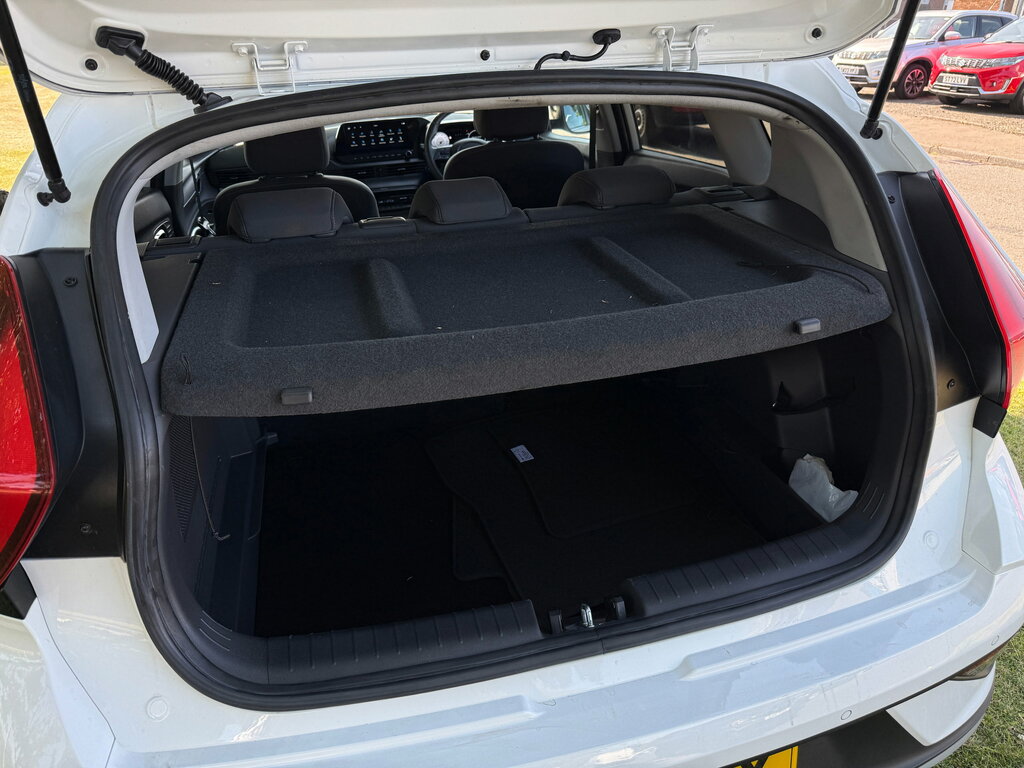 Hyundai Bayon Premium Grey #14