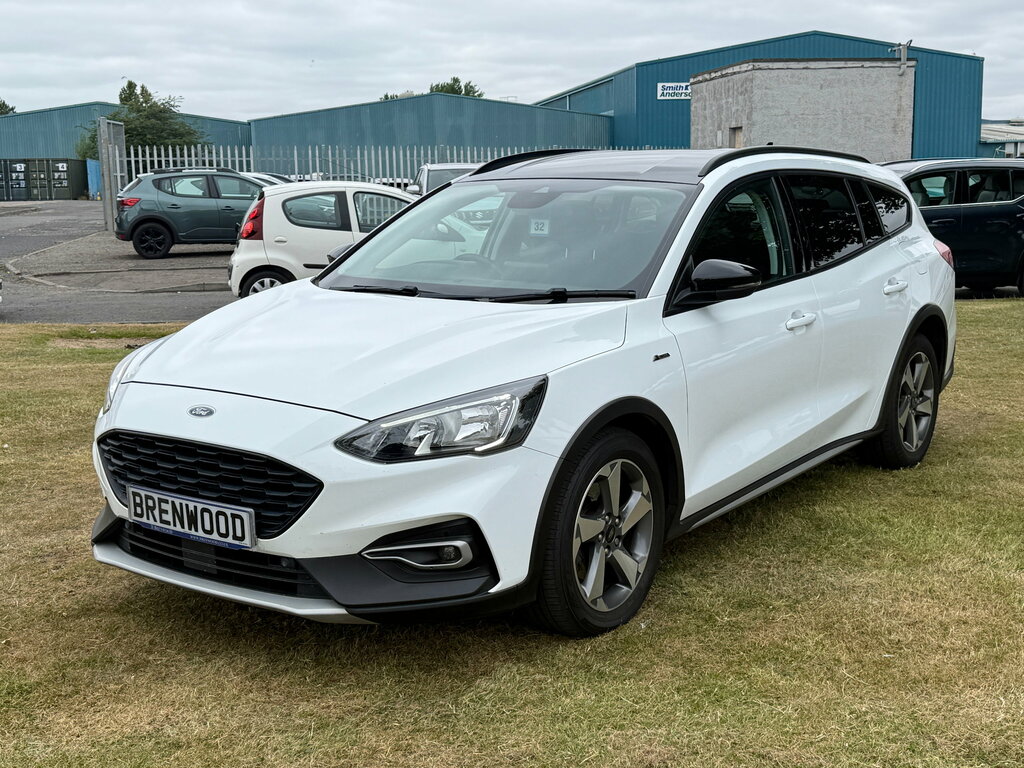 Ford Focus 1.0T Ecoboost Active Estate Euro White #2