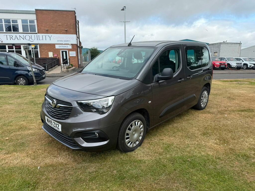 Vauxhall Combo Life 1.5 Turbo D Blueinjection Design Mpv Au Grey #2