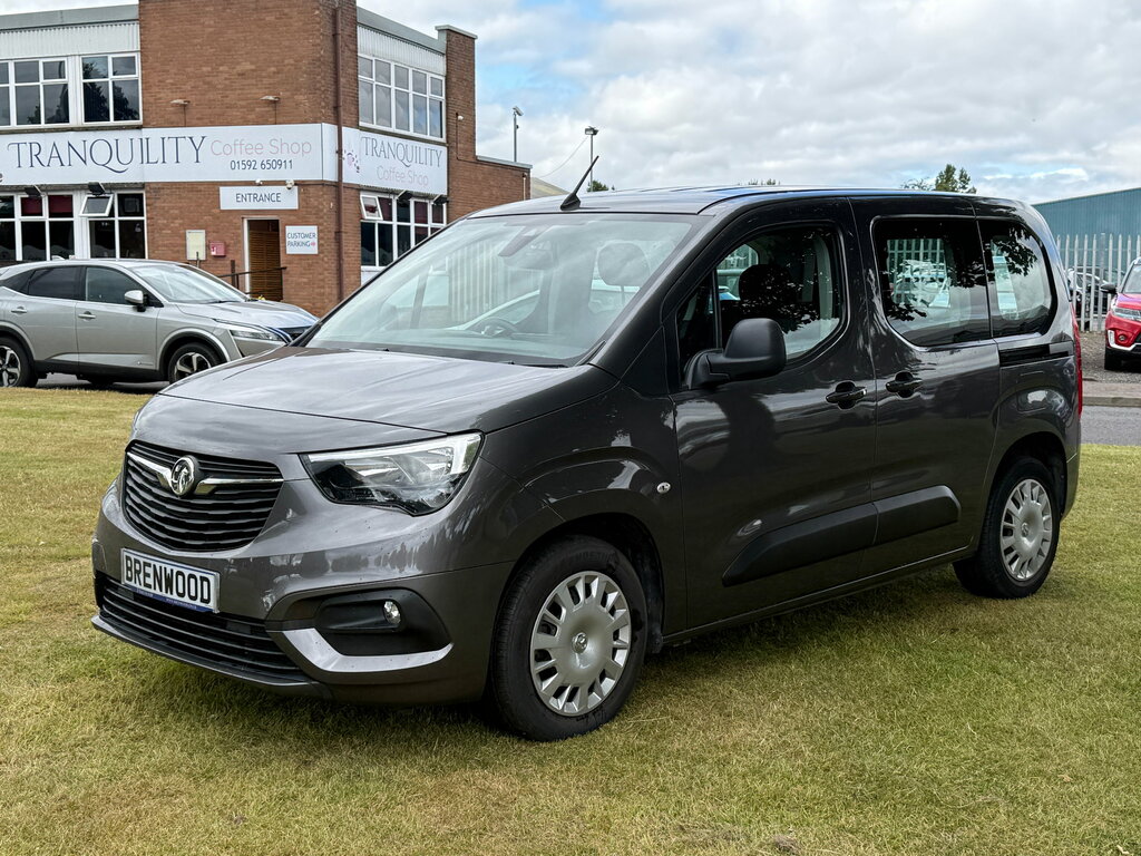 Vauxhall Combo Life 1.5 Turbo D Blueinjection Design Mpv Au Grey #3