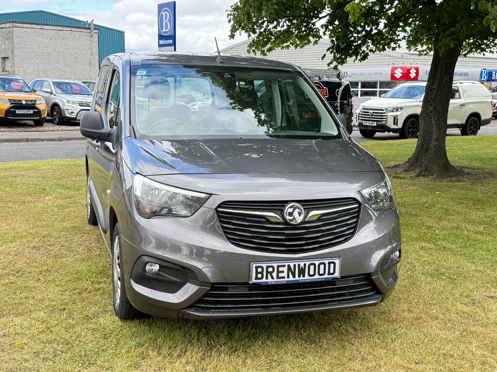 Vauxhall Combo Life 1.5 Turbo D Blueinjection Design Mpv Au Grey #2