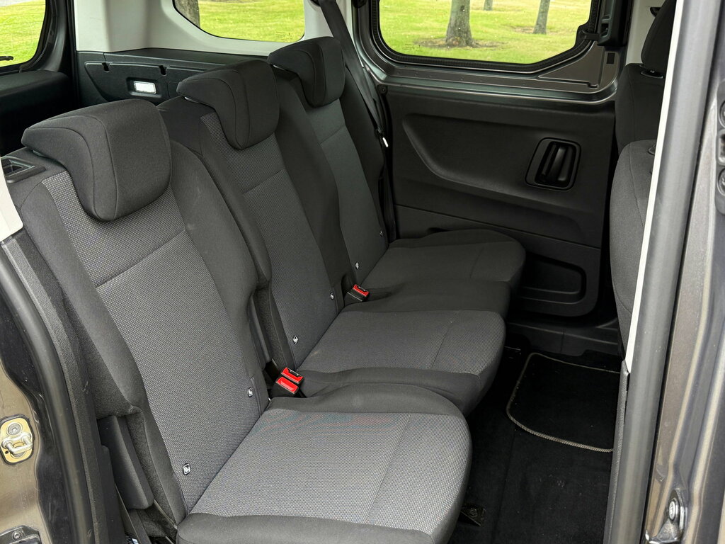 Vauxhall Combo Life Turbo D Blueinjection Energy Blue #13