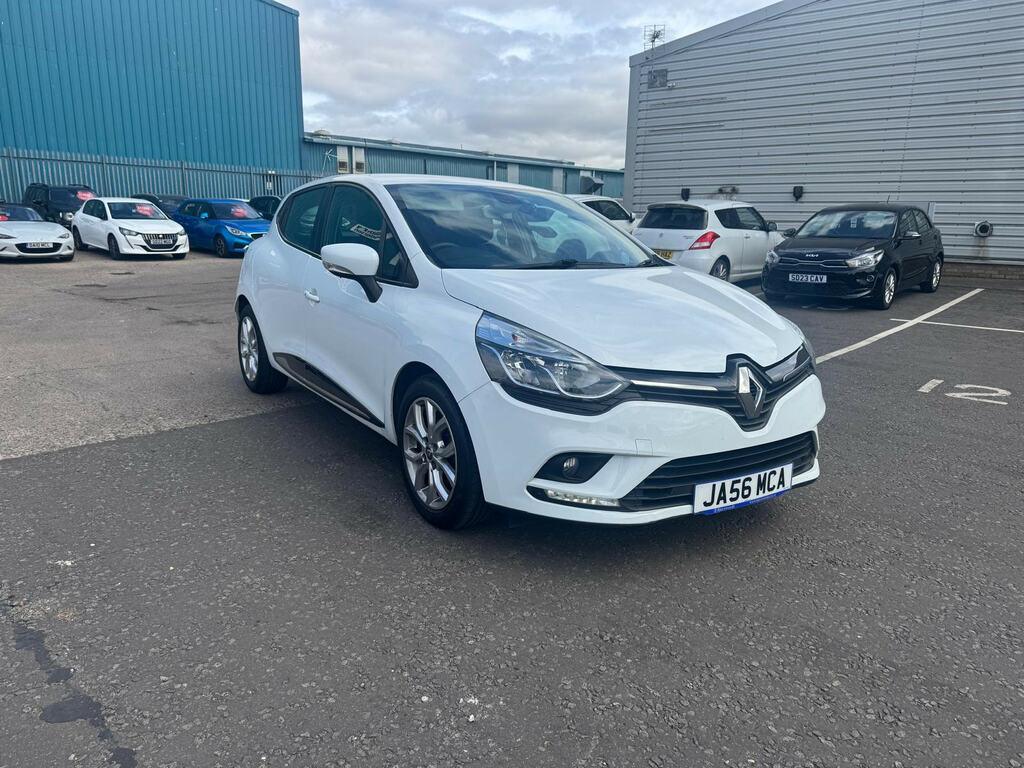 Renault Clio 1.2 16V Dynamique Nav Hatchback White