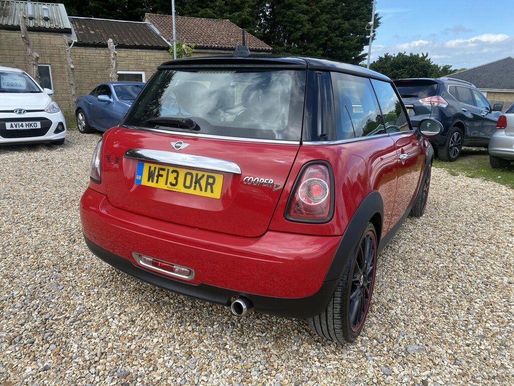 Mini Hatch Hatchback 1.6 Cooper D Hatch 201313 Red #3