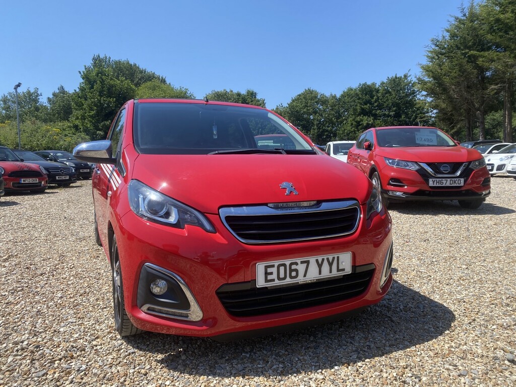Peugeot 108 Hatchback 1.2 Puretech Collection 201767 Red
