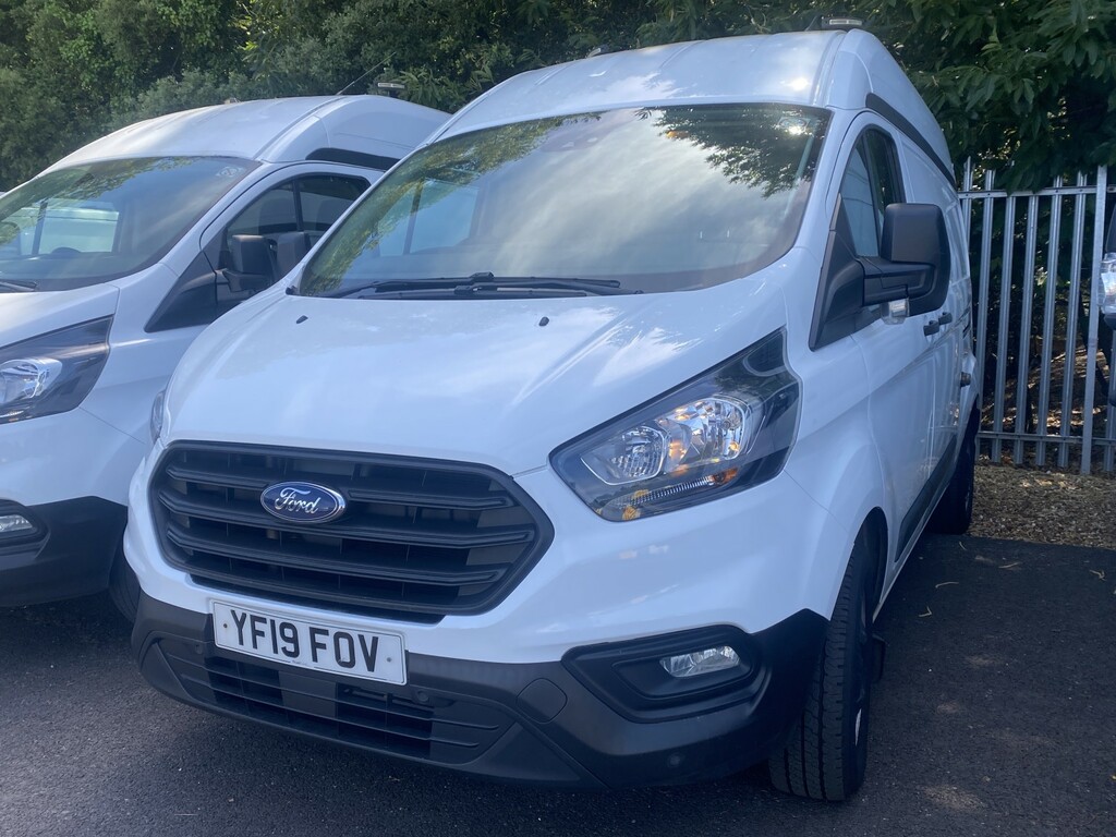 Ford Transit Custom Panel Van 2.0 320 Ecoblue 201919 YF19FOV White #2