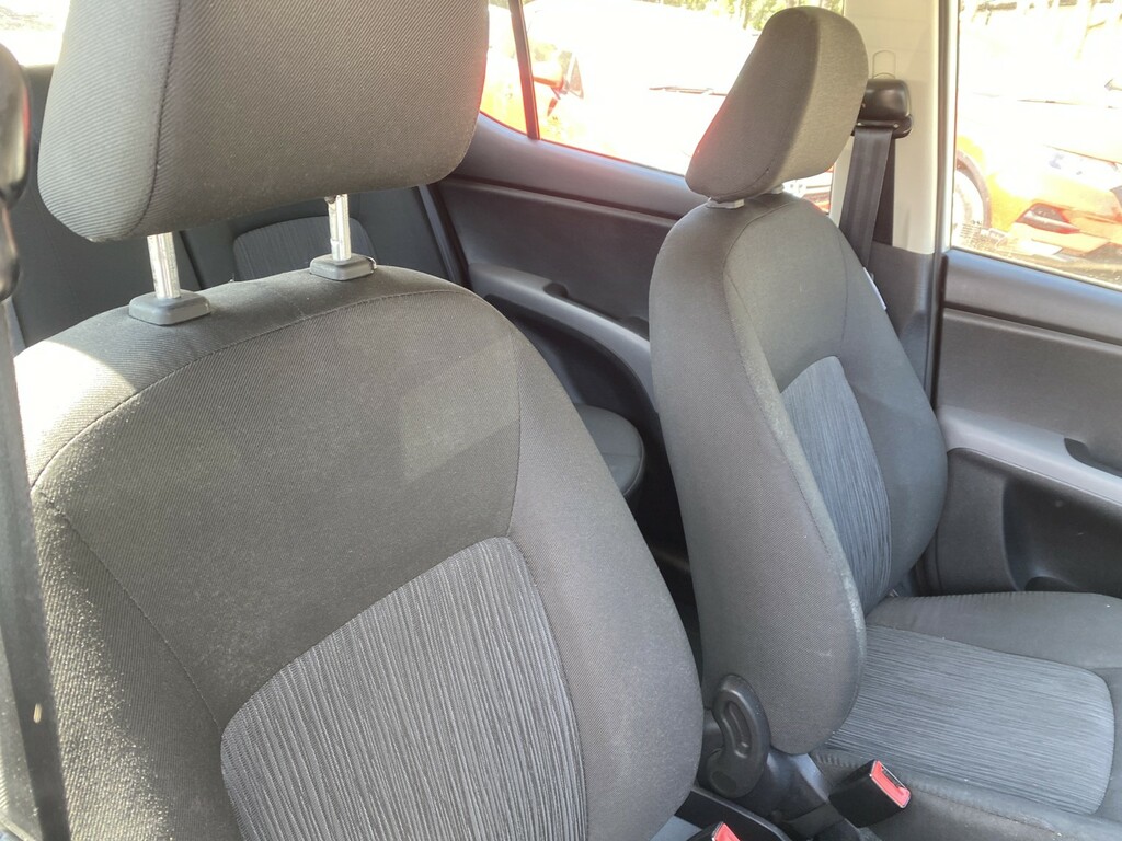 Hyundai I10 Classic Grey #7