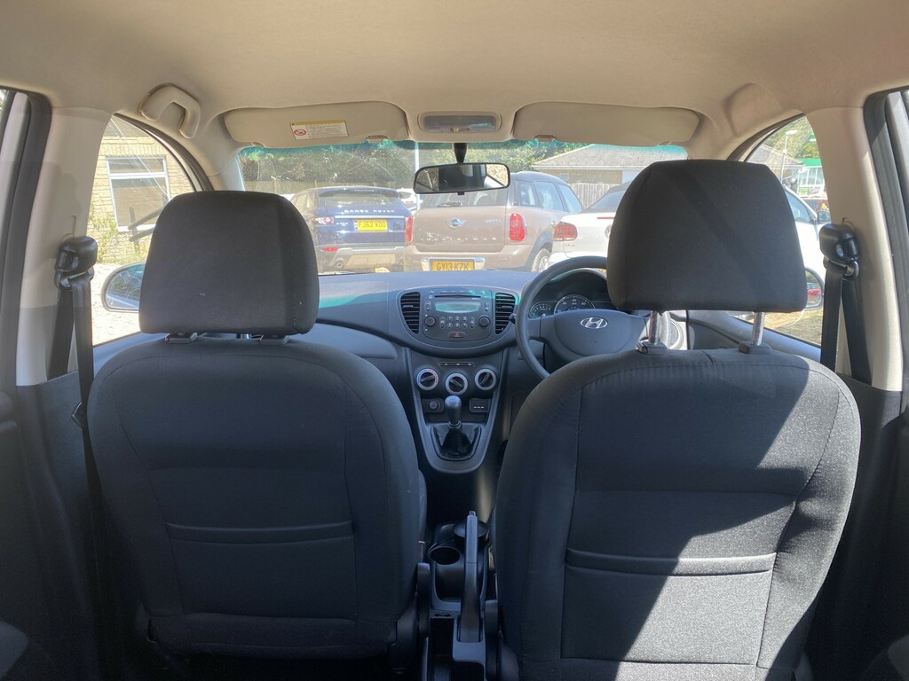 Hyundai I10 Classic Grey #9