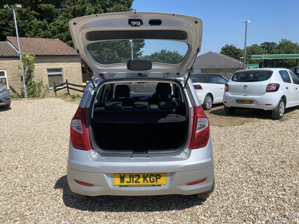Hyundai I10 Classic Grey #11