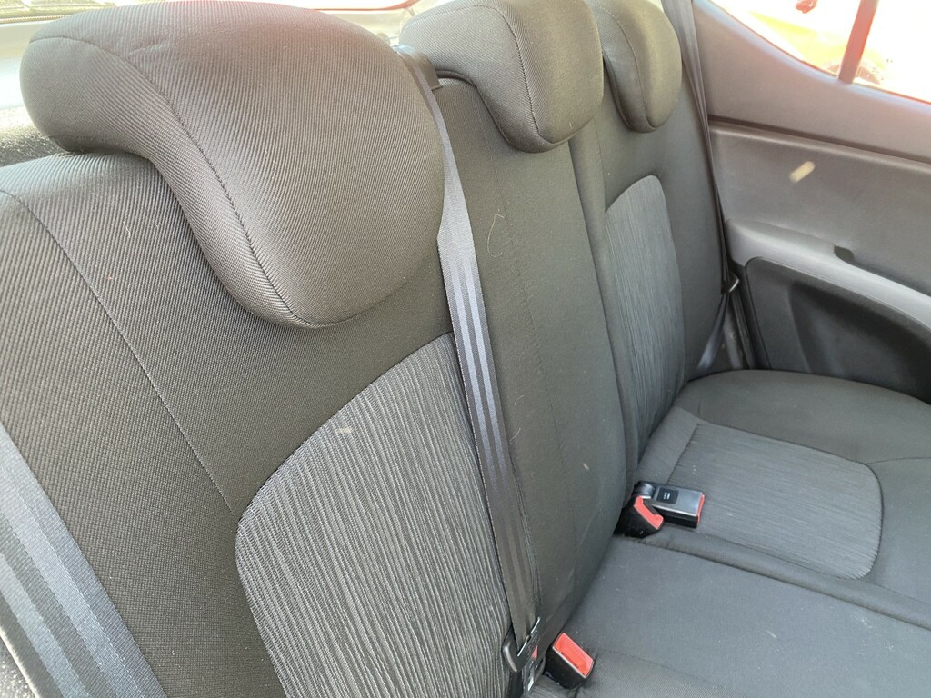 Hyundai I10 Classic Grey #8