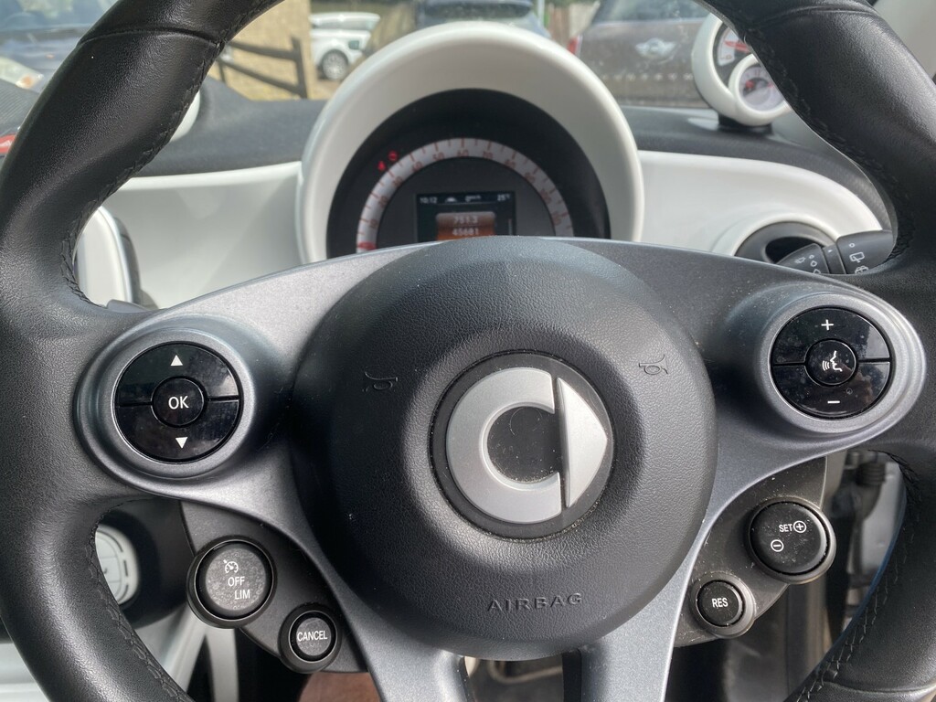 Smart Forfour Hatchback 1.0 Prime 201515 Silver #5