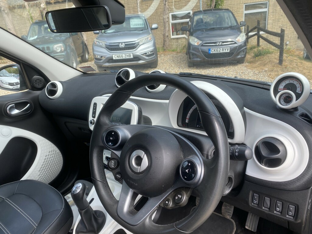 Smart Forfour Hatchback 1.0 Prime 201515 Silver #6