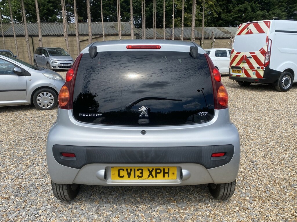 Peugeot 107 1.0 Active 68 Bhp Purple #18