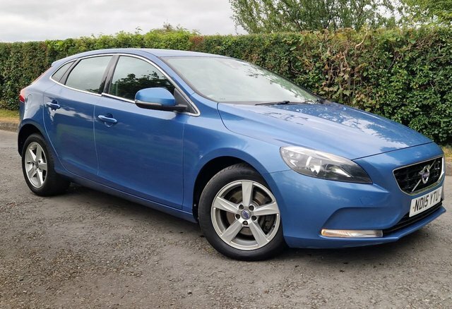 Volvo V40 2.0 D2 Se Nav Hatchback Euro 6 S Blue