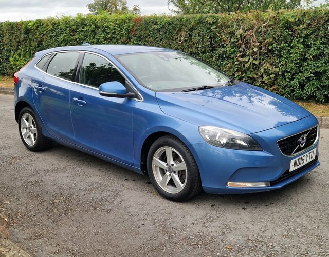Volvo V40 2.0 D2 Se Nav Hatchback Euro 6 S ND15YTU Blue #5