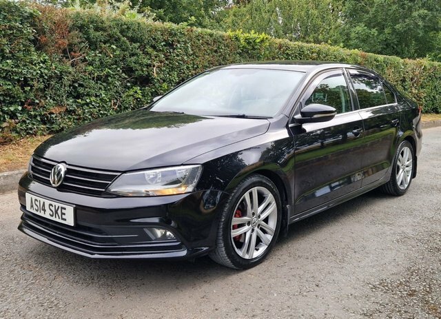 Volkswagen Jetta 2.0 Se Tdi Bluemotion Technology 109 Bhp Black #7