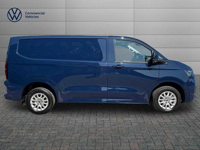 Volkswagen Transporter 2.0 Tdi 110 Commerce Pro Van KN75DWD Blue #4