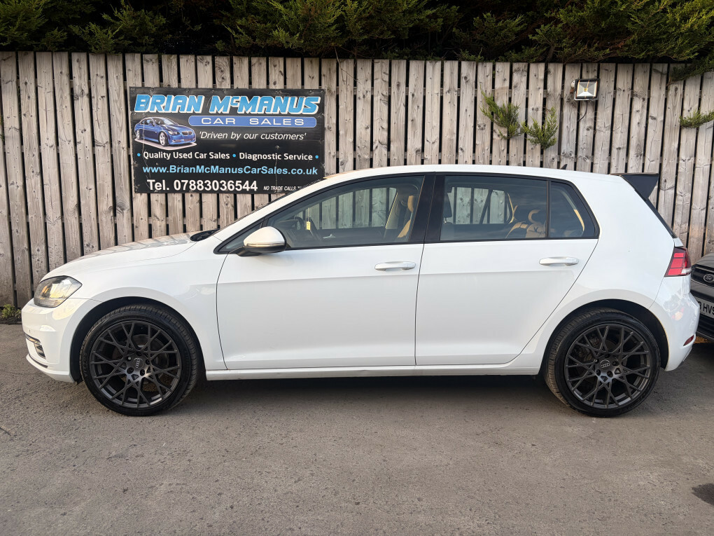 Volkswagen Golf Se Tdi Bluemotion Technology White