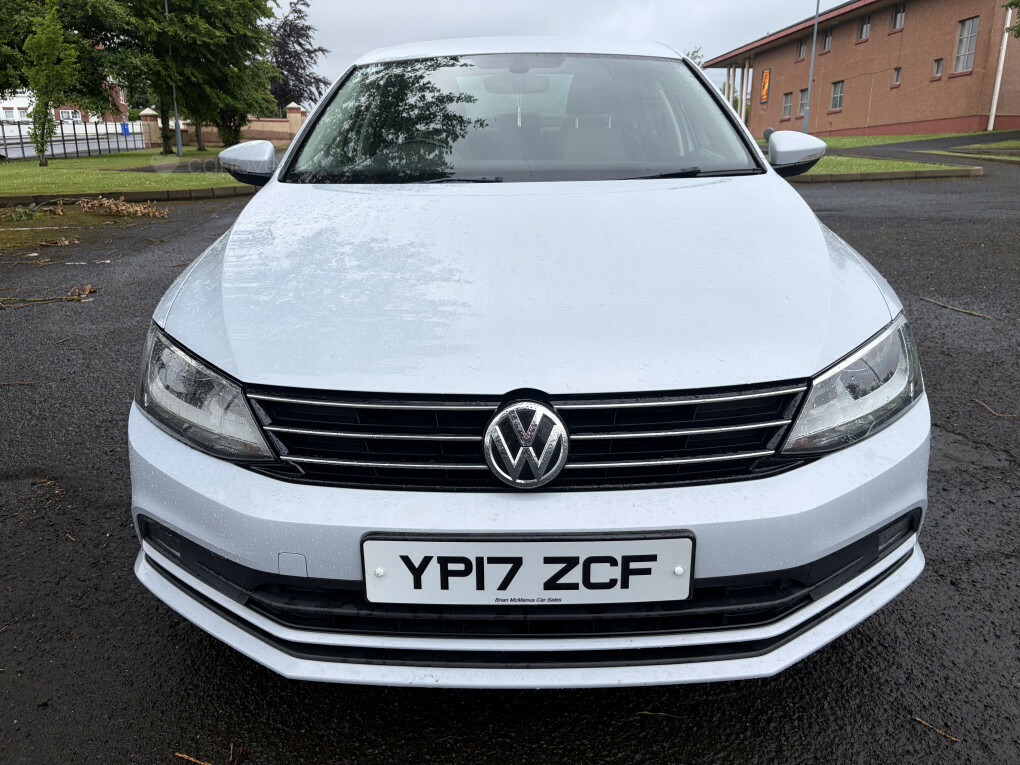 Volkswagen Jetta Gt Bluemotion Technology Tdi YP17ZCF #5