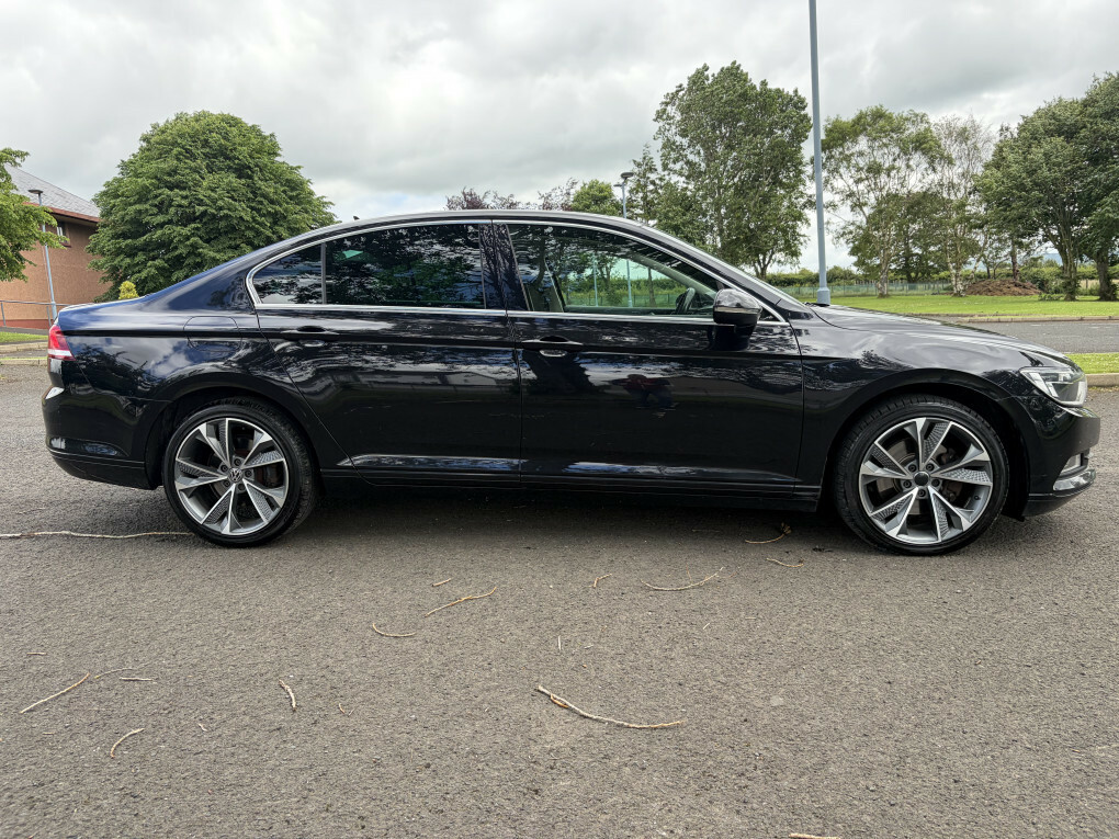 Volkswagen Passat Se Business Tdi Bluemotion Technology Black #3