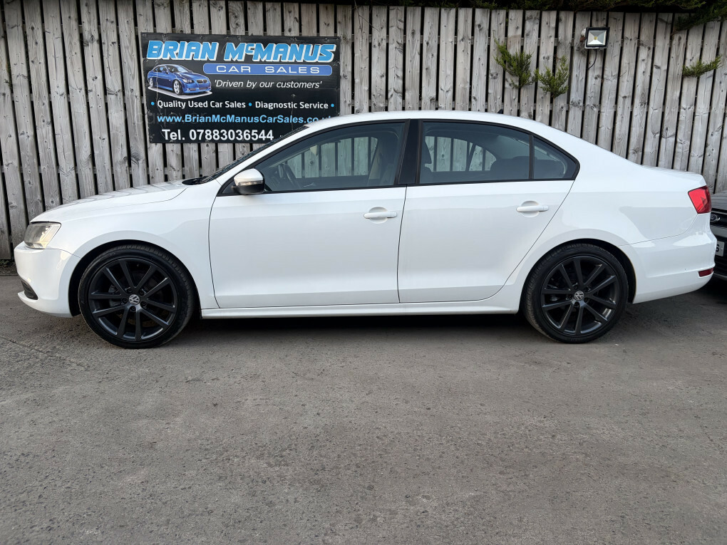Volkswagen Jetta Se Bluemotion Technology Tdi