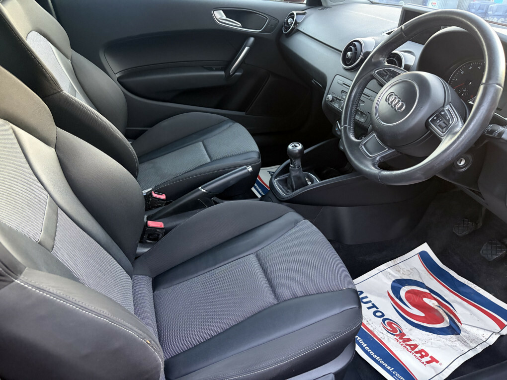 Audi A1 Sport Tfsi  #6