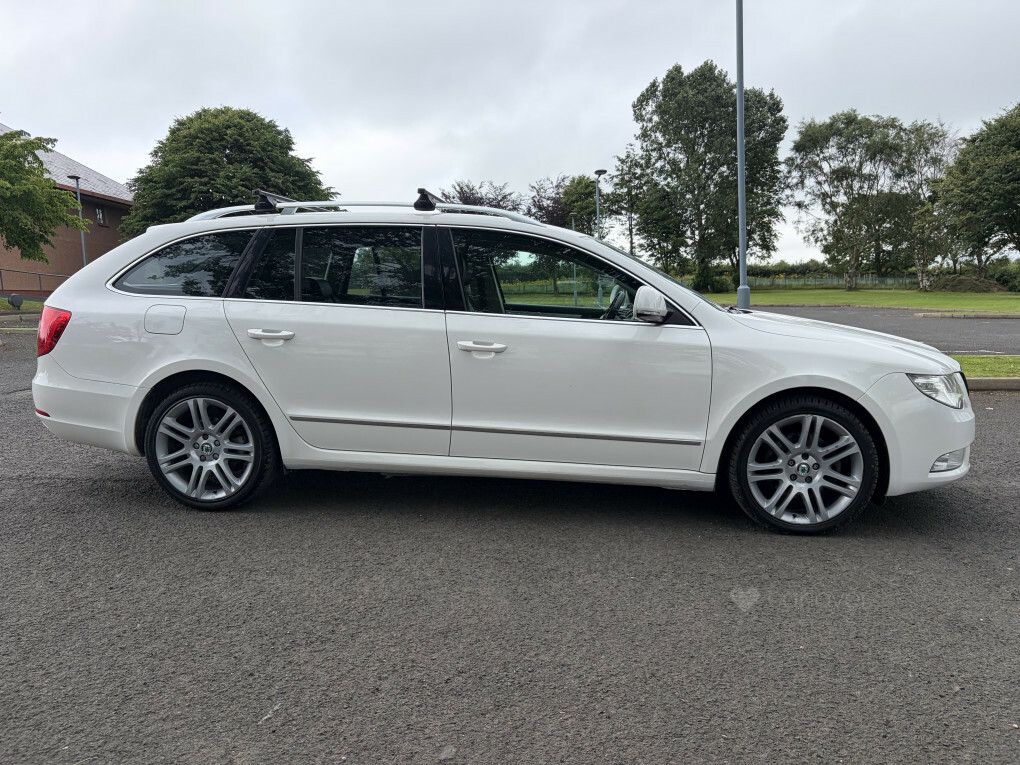 Skoda Superb Elegance Tdi Cr 140 #3