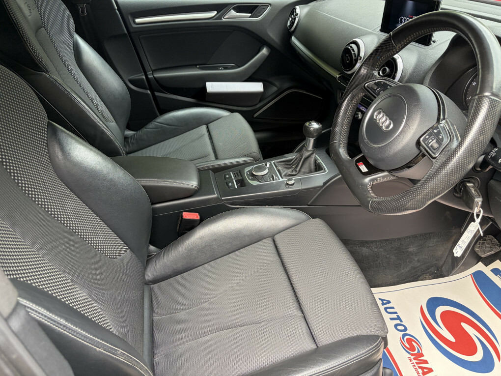 Audi A3 S Line Tdi SB64LTZ #6