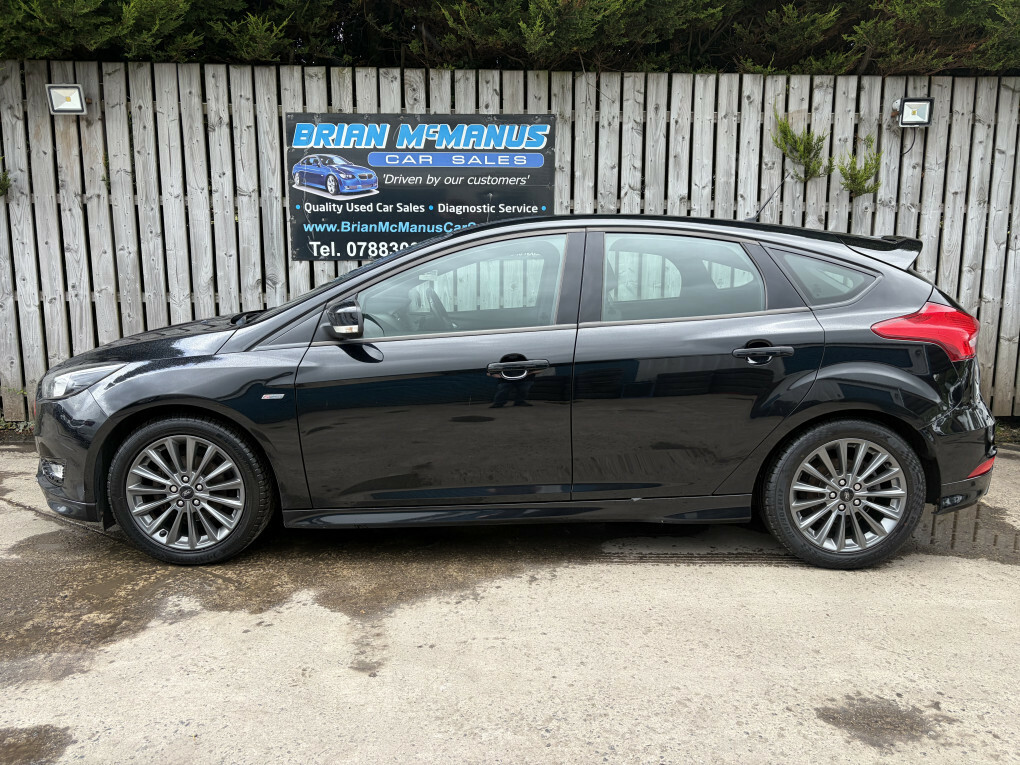 Ford Focus St-line Tdci CK66PSO Black