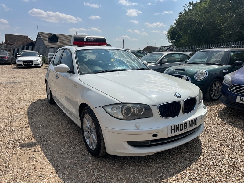 BMW 1 Series 2.0 118D Se Steptronic White