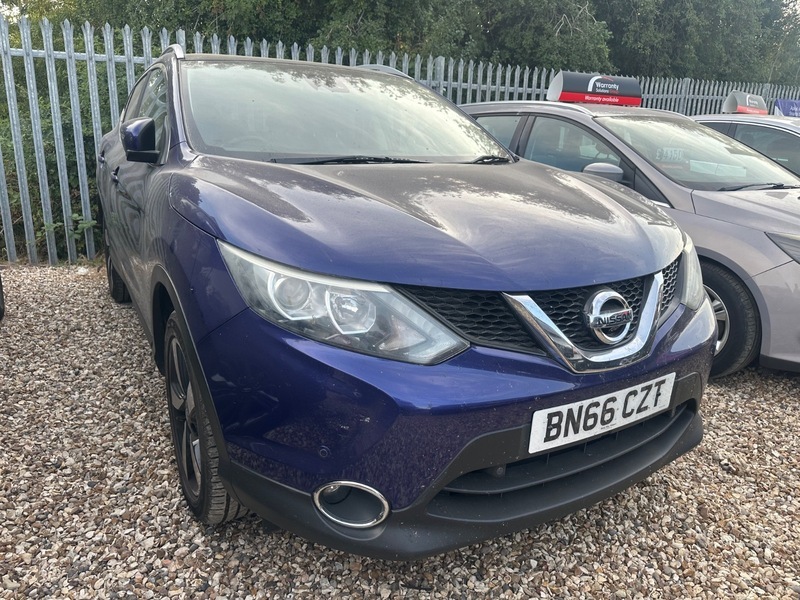 Nissan Qashqai 1.2 Dig-t N-connecta Suv Blue