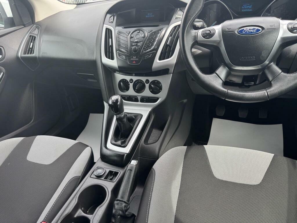 Ford Focus 1.0T Ecoboost Zetec Euro 5 S S White #2