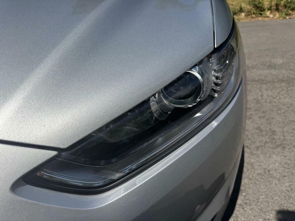 Ford Mondeo  Silver #37
