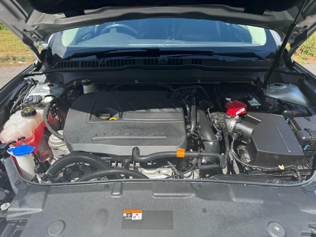 Ford Mondeo  Silver #42