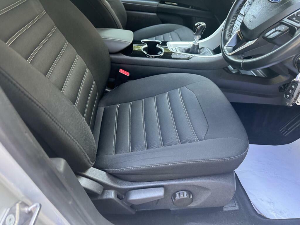 Ford Mondeo  Silver #11