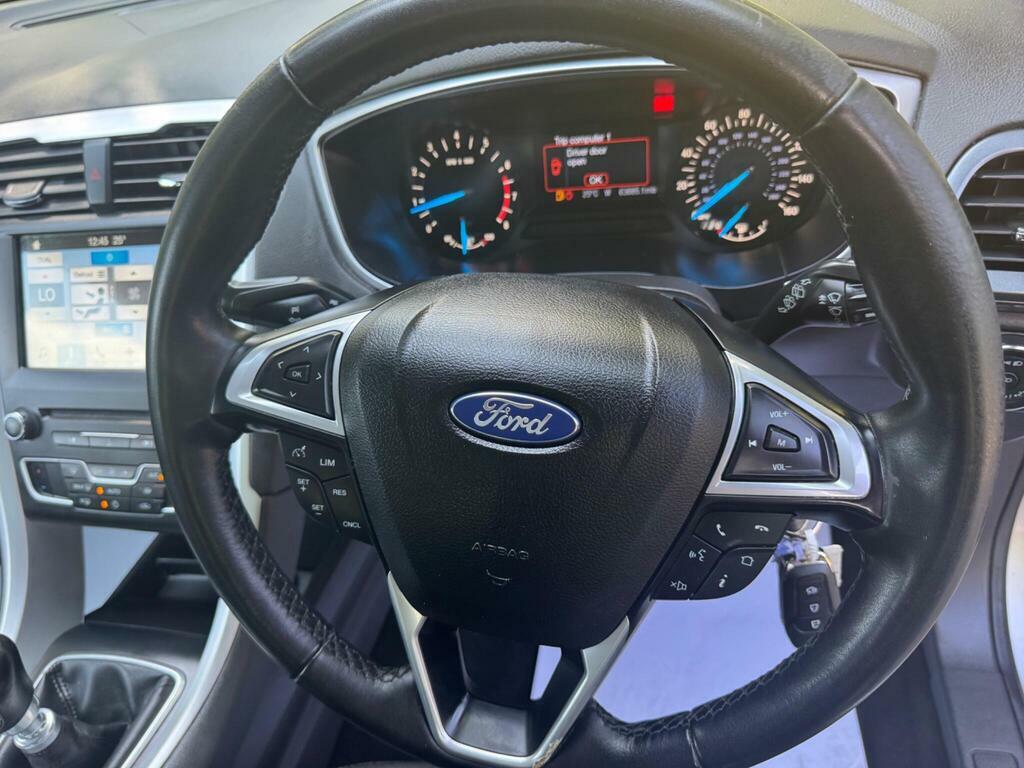 Ford Mondeo  Silver #24