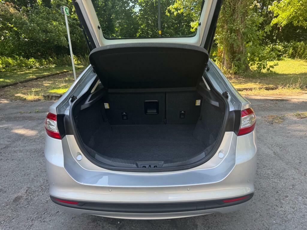 Ford Mondeo  Silver #39
