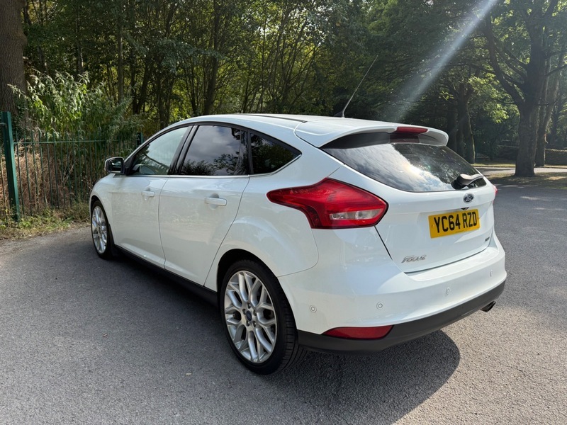 Ford Focus Titanium X White #6