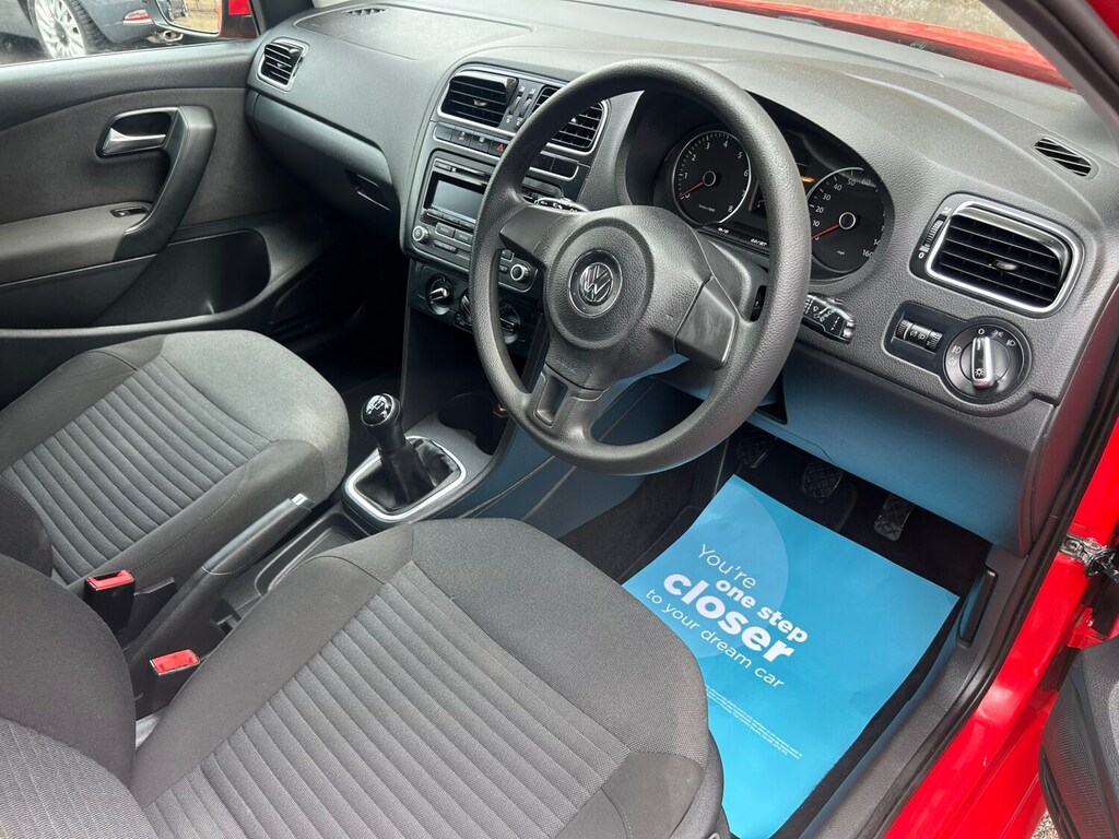 Volkswagen Polo 1.4 Match Edition Red #6