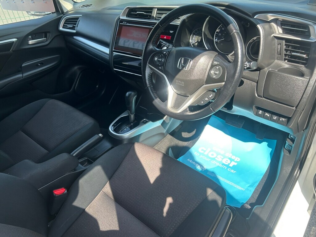 Honda Jazz 1.3 Ex Cvt White #5